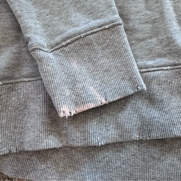 JOES JEANS Leira Hi-Lo Distressed Heather Gray Sweatshirt W/Zipper back size S - Picture 3 of 9